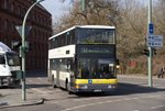 Nett hier - aber waren Sie schon mal in Tegel-Süd? 3021 wird es gleich herausfinden.