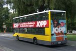 Keine Doppeldecker-Bauart ist besser für Heckwerbung als die DN: kein Fenster im Unterdeck, keine störenden Gummileisten oder Lüftungsgitter stören die Reklamefolie. 
