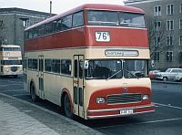 Carl W. Schmiedeke fotografierte diesen Bus 1962 in seinem Originalzustand im Linieneinsatz bei der BVG