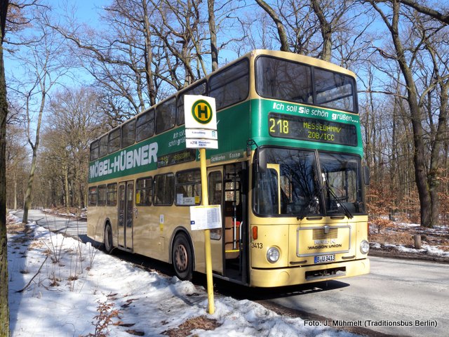 Wagen 3413 auf der Pfaueninselchaussee