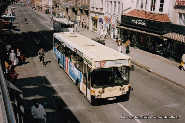 Werbung fr Ihde trug der Bus die lngste Zeit seines Lbecker Daseins