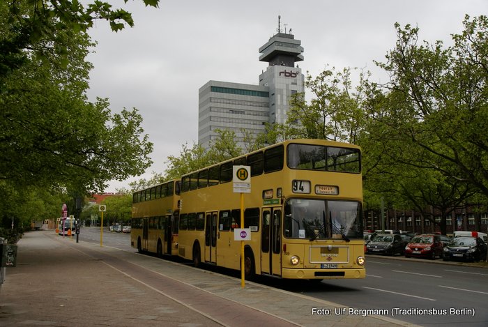 Wagen 1629 vor dem Funkturm am 10.10.2010