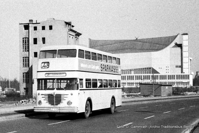 Wagen 1629 am 22.3.1969 vor der Philharmonie im Einsatz auf der Linie 48