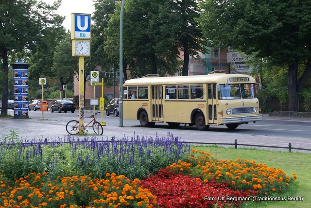 Wagen 415 in Dahlem-Dorf