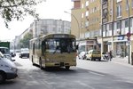 1986 fliegt in der Uhlandstraße vorbei