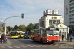 Den Hardenbergplatz verläßt der Pinneberger 8433